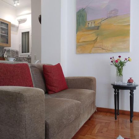 Elia Cosy Apartment In The Heart Of Athens Plaka Bagian luar foto