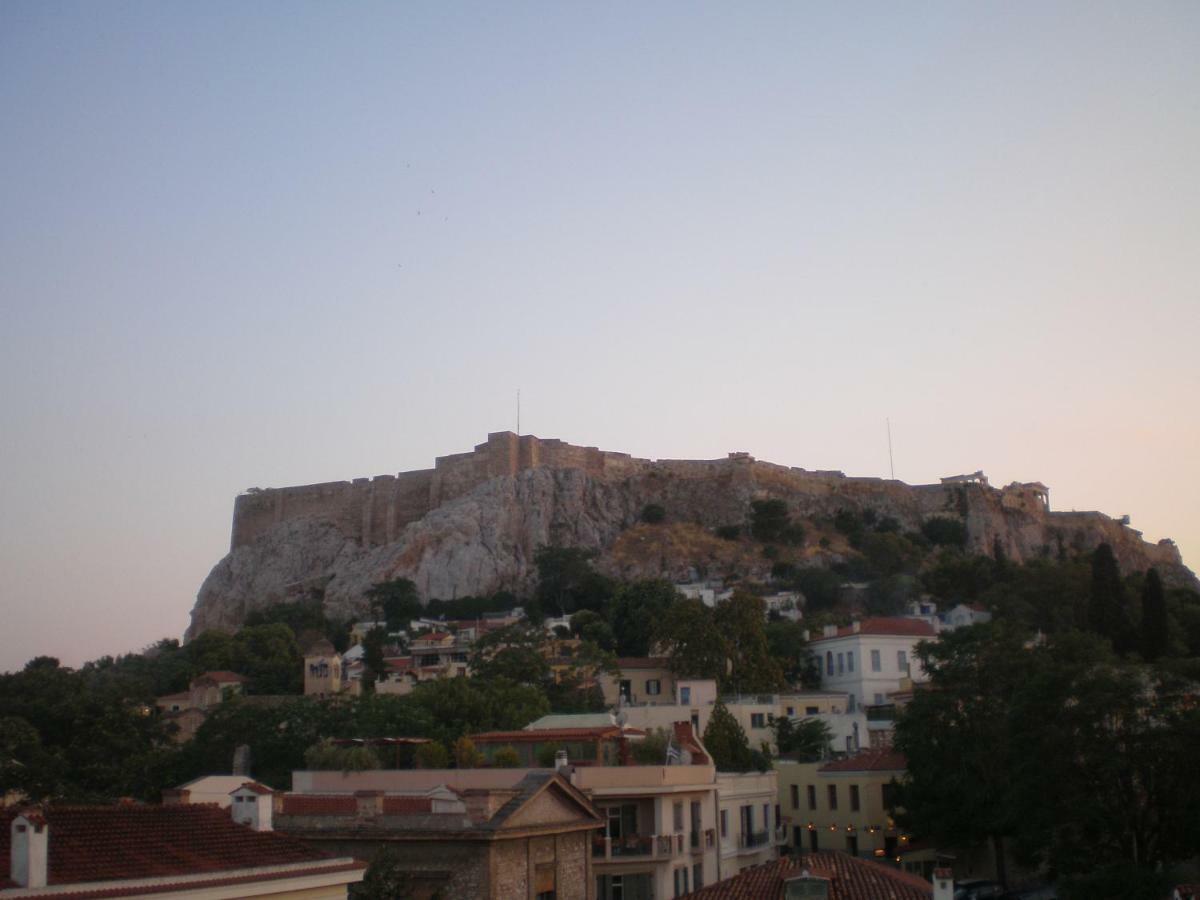 Elia Cosy Apartment In The Heart Of Athens Plaka Bagian luar foto